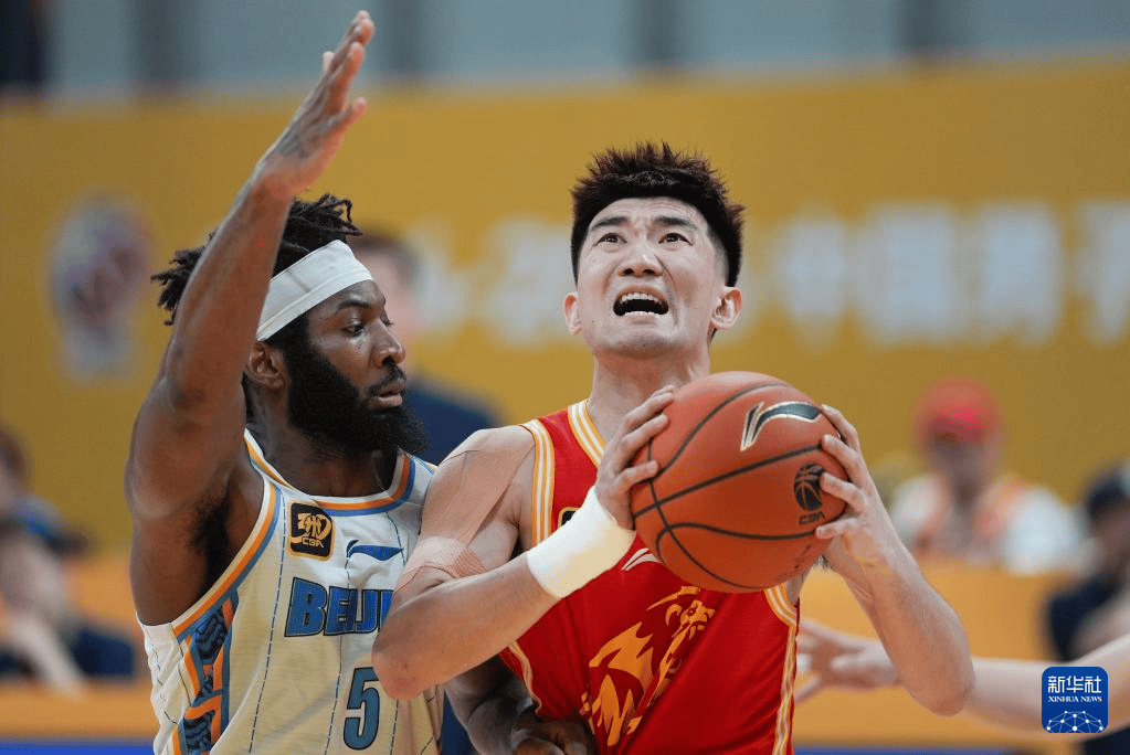 北京首钢队外线进攻秀，击败对手
