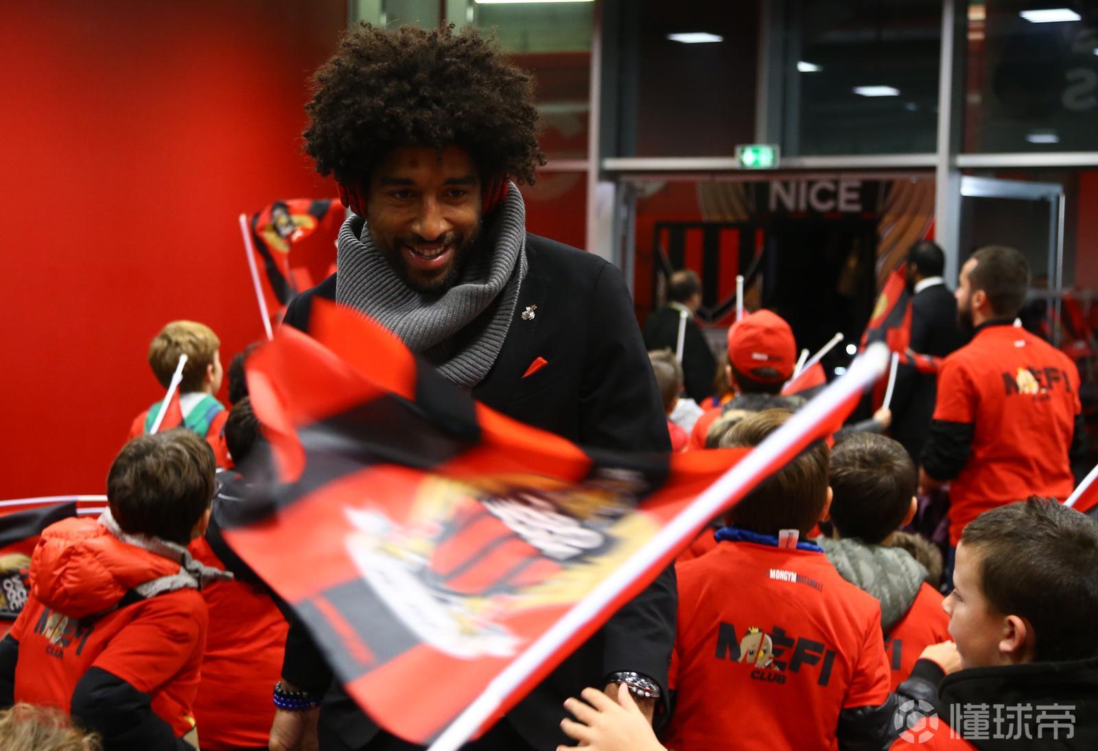 关于波尔多惊险战胜尼斯，取得关键三分的信息