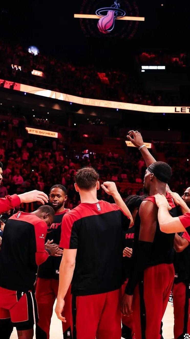 热火遭遇76人逆转主场三连败的简单介绍